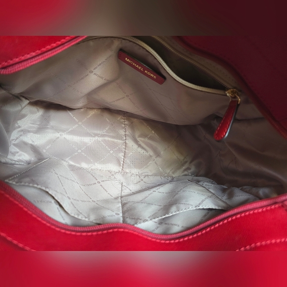 ❤️ Micheal Kors Jet Set Large Saffiano Leather Shoulder Bag EUC - Picture 7 of 10